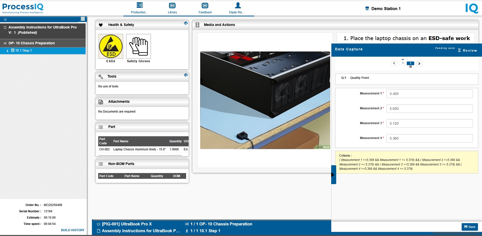 Digital traceability on the shop floor with electronic build and quality instructions